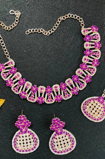 Purple designer function wear ad necklace set