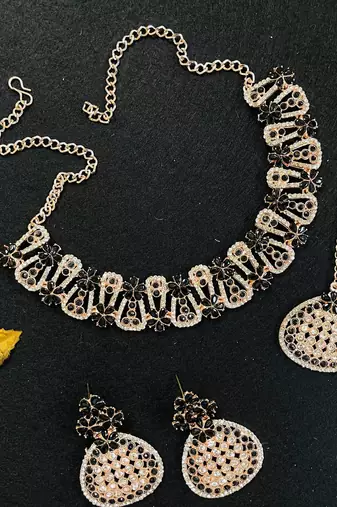 Black designer function wear ad necklace set