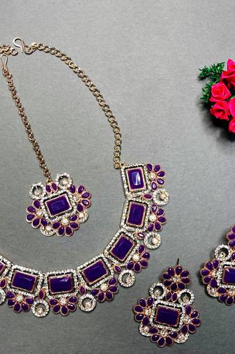 Purple designer function wear ad necklace set