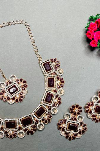 Maroon designer function wear ad necklace set