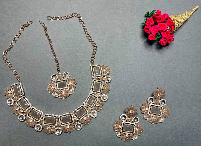 Grey designer function wear ad necklace set