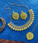 Yellow designer function wear ad necklace set