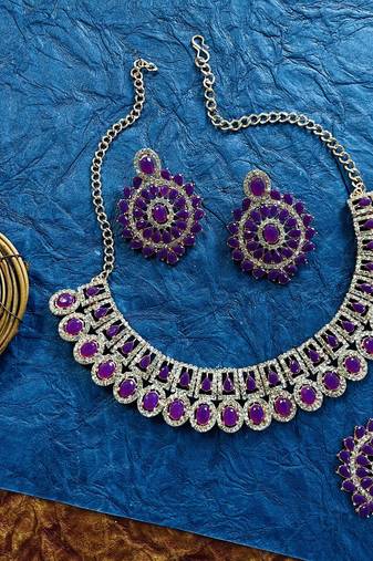 Purple designer function wear ad necklace set