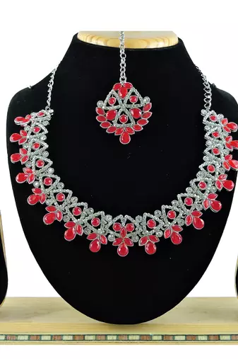 Red designer function wear ad necklace set