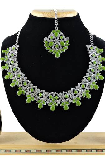 Green designer function wear ad necklace set