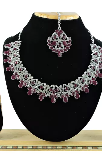 Maroon designer function wear ad necklace set