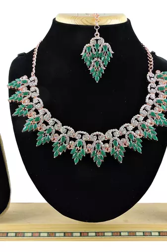 Green designer function wear ad necklace set