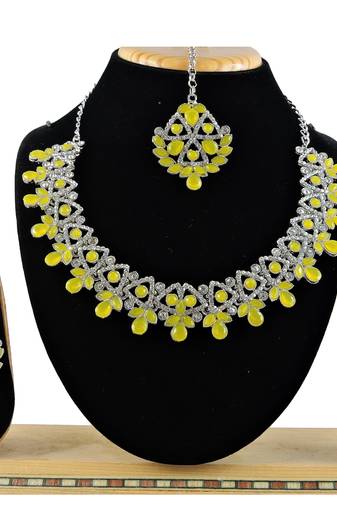 Yellow designer function wear ad necklace set