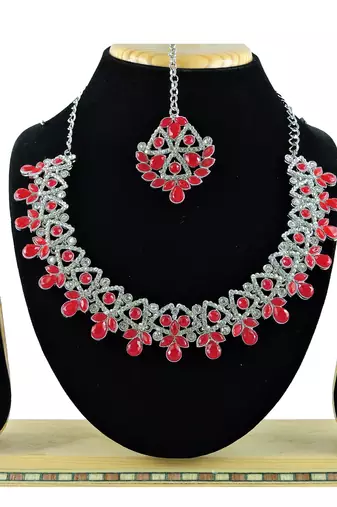 Red designer function wear ad necklace set