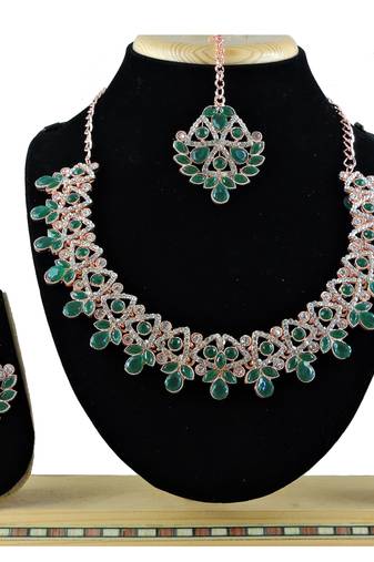 Green designer function wear ad necklace set