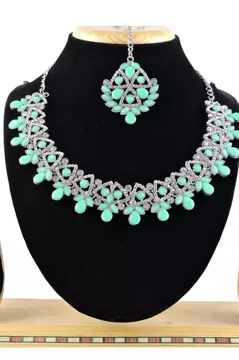 Green designer function wear ad necklace set