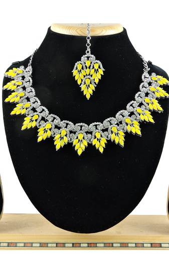 Yellow designer function wear ad necklace set