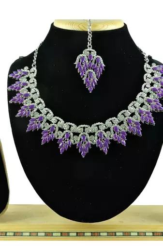 Purple designer function wear ad necklace set