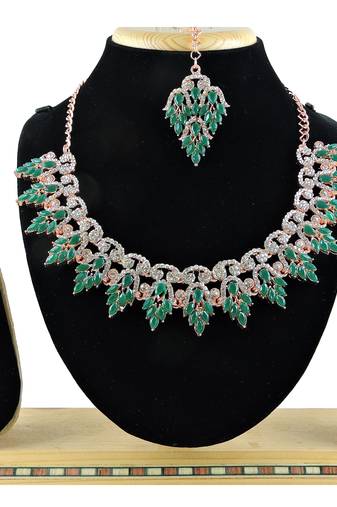 Green designer function wear ad necklace set