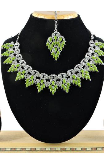 Green designer function wear ad necklace set