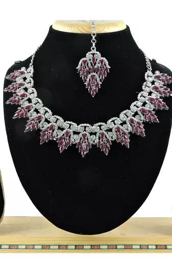 Maroon designer function wear ad necklace set