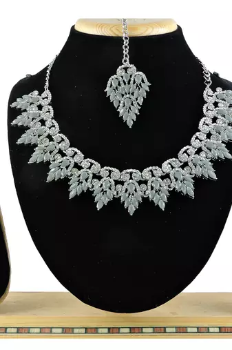Grey designer function wear ad necklace set