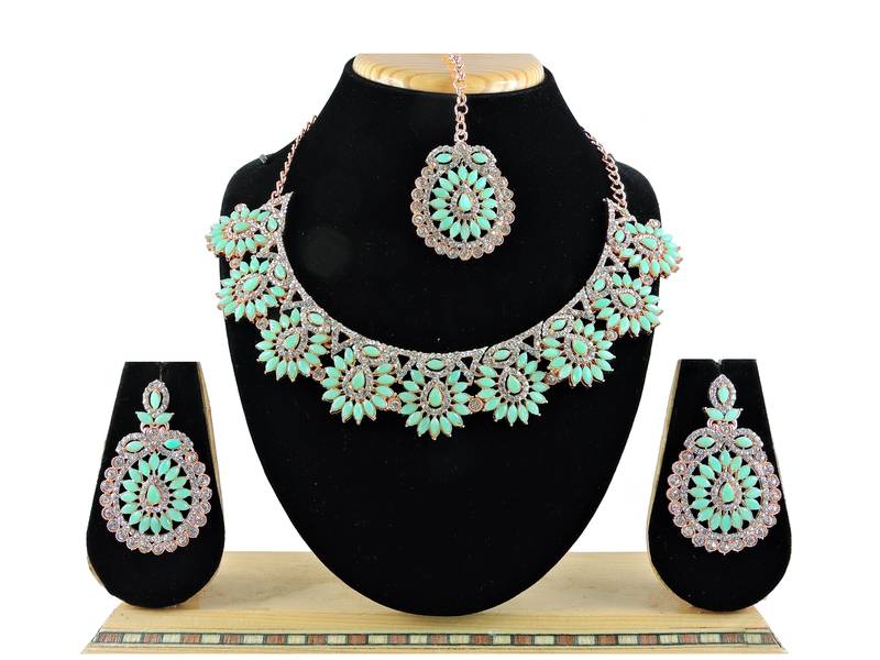 Green designer function wear ad necklace set