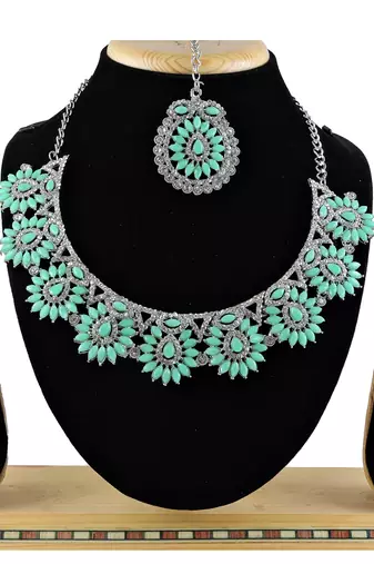 Green designer function wear ad necklace set