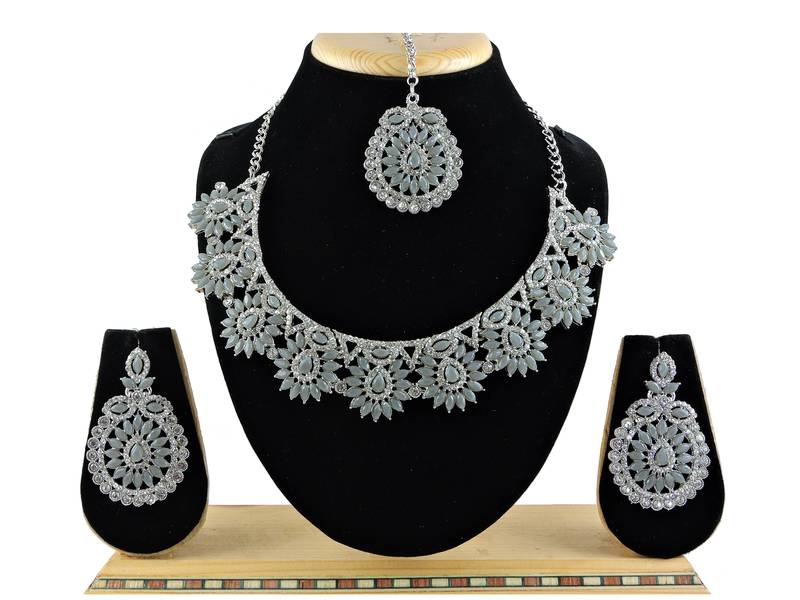 Grey designer function wear ad necklace set