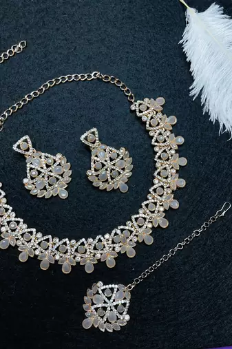 Grey designer function wear ad necklace set