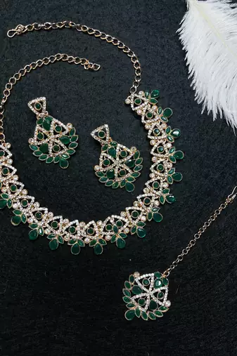 Green designer function wear ad necklace set