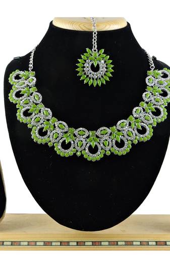 Green designer function wear ad necklace set