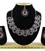 Multicolor designer function wear ad necklace set