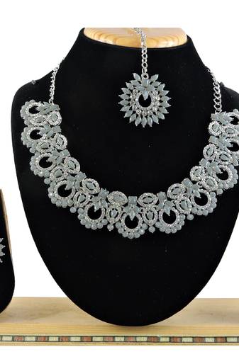 Grey designer function wear ad necklace set
