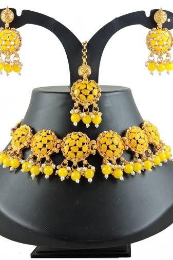 Yellow designer function wear ad necklace set