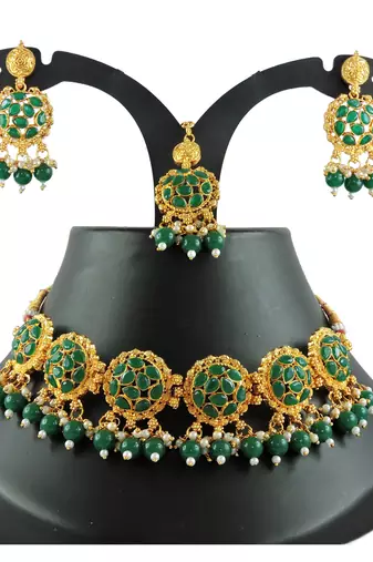 Green designer function wear ad necklace set