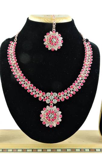 Red designer function wear ad necklace set