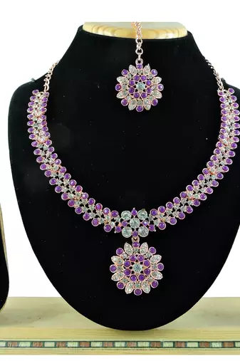 Purple designer function wear ad necklace set