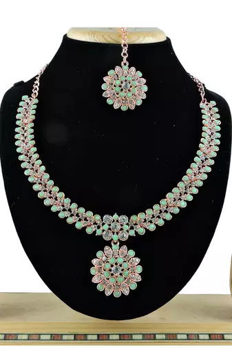Green designer function wear ad necklace set