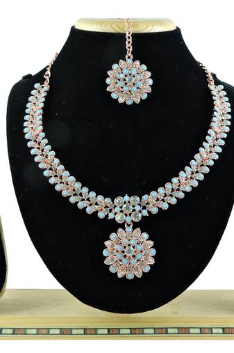 Turquoise designer function wear ad necklace set