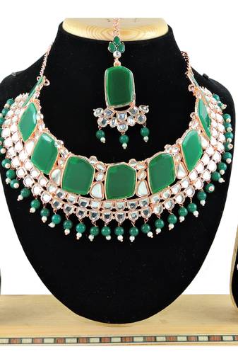 Green designer function wear ad necklace set