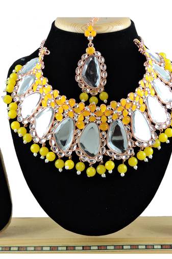 Yellow designer function wear ad necklace set