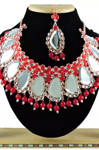 Red designer function wear ad necklace set