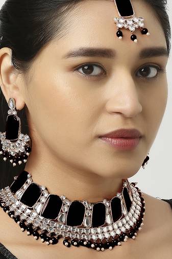 Black designer function wear ad necklace set