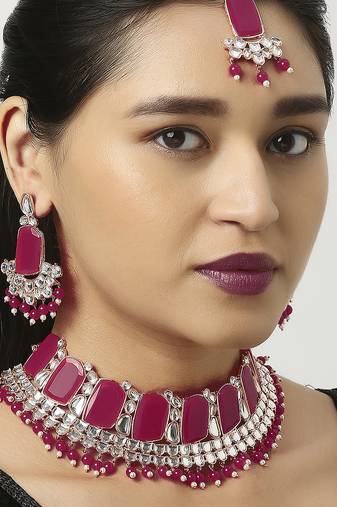 Red designer function wear ad necklace set