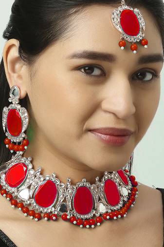 Red designer function wear ad necklace set