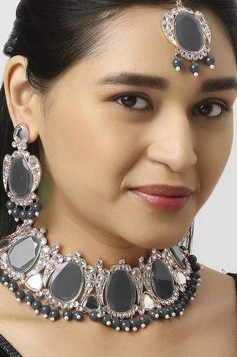 Grey designer function wear ad necklace set