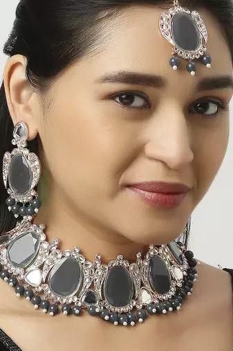 Grey designer function wear ad necklace set
