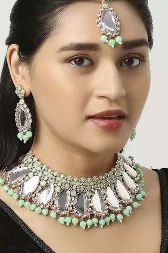 Green designer function wear ad necklace set