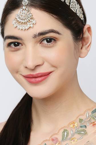 Multicolor designer function wear ad necklace set