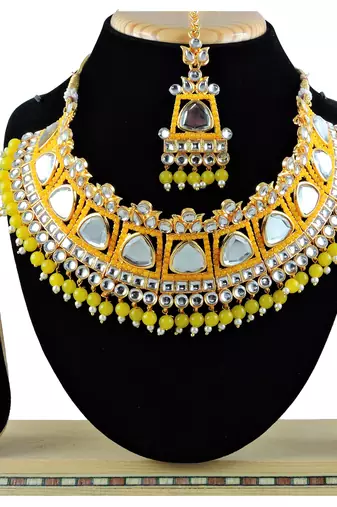 Yellow designer function wear ad necklace set