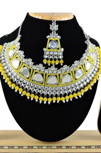 Yellow designer function wear ad necklace set