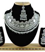 Multicolor designer function wear ad necklace set
