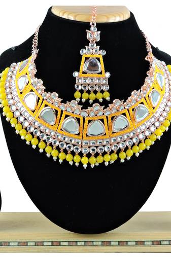 Yellow designer function wear ad necklace set