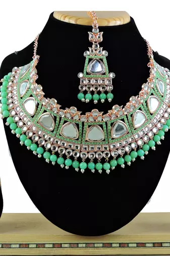 Green designer function wear ad necklace set